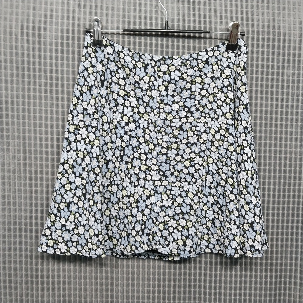 H&M Divided Women Skirt Floral Mini A-Line Viscose Size 6 Black Blue